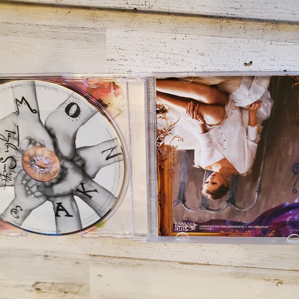 Music cd's - Picture 2 of 4